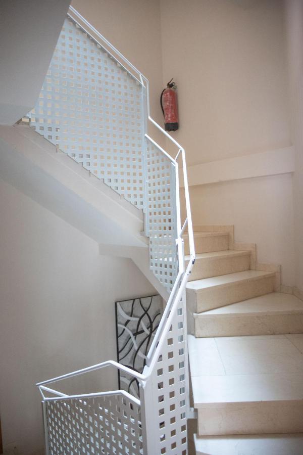 Apartamentos La Llum Alicante Exteriör bild