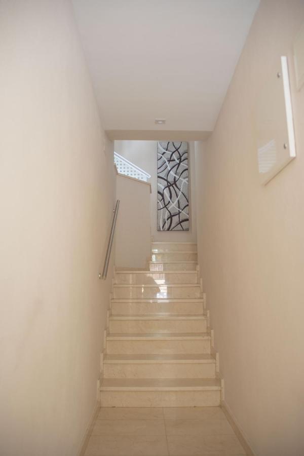Apartamentos La Llum Alicante Exteriör bild