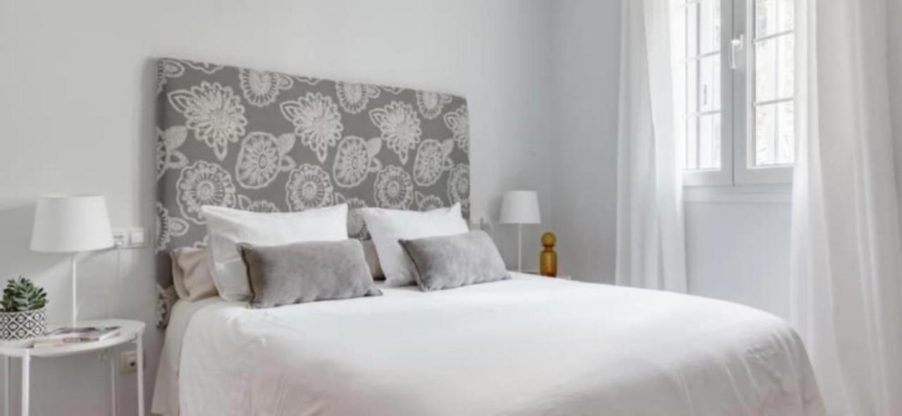 Apartamentos La Llum Alicante Exteriör bild