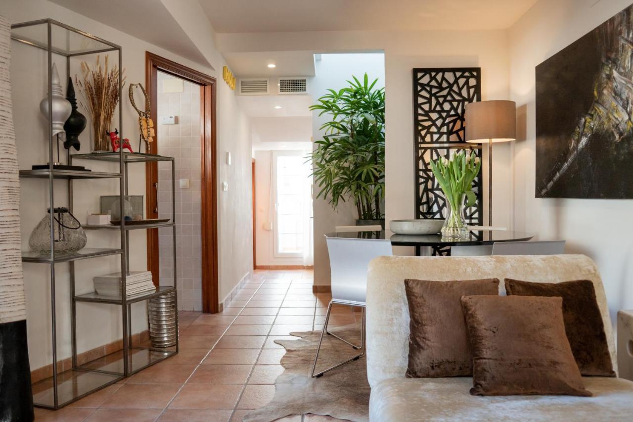 Apartamentos La Llum Alicante Exteriör bild