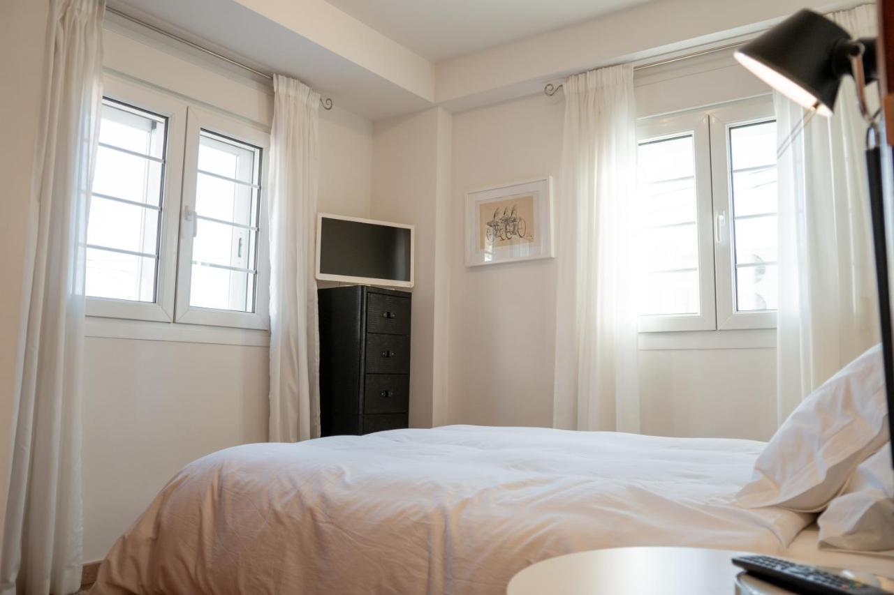 Apartamentos La Llum Alicante Exteriör bild